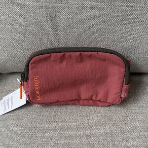 Lululemon Mini Belt Bag- New with tag